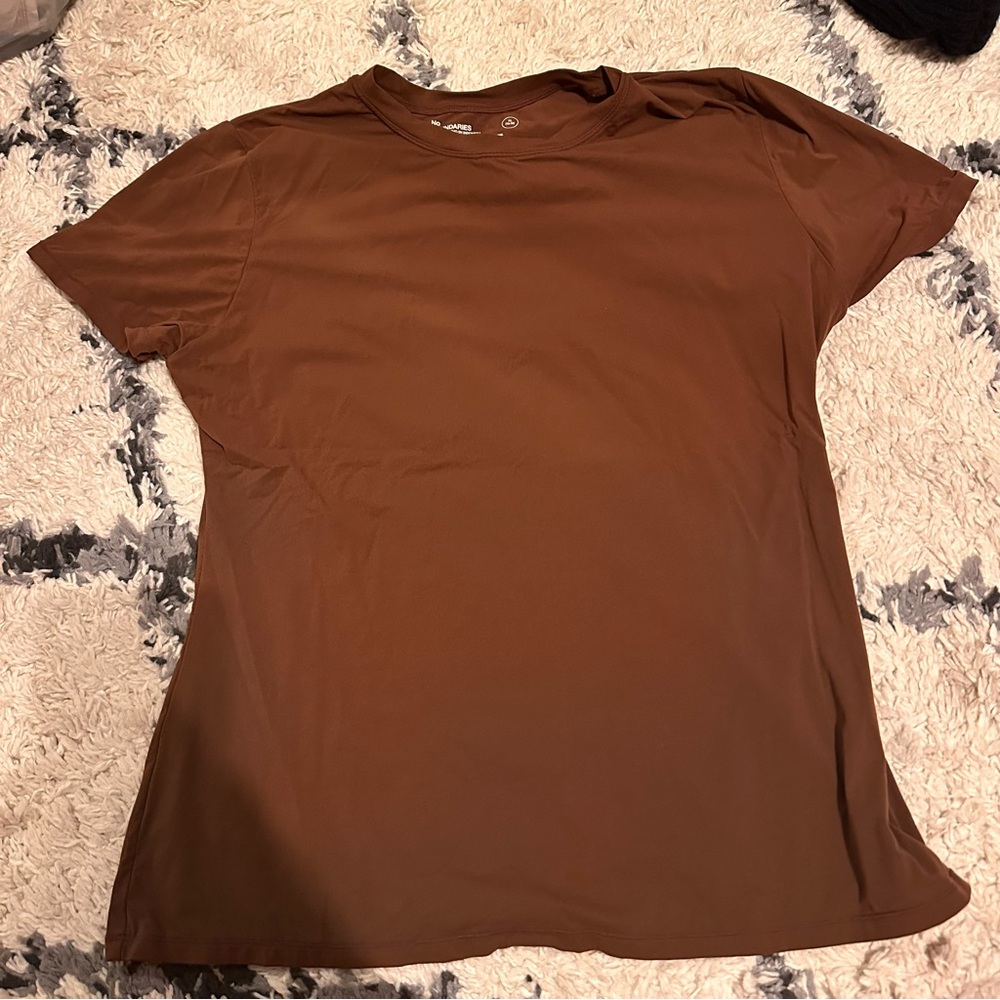 Brown short sleeve tshirt